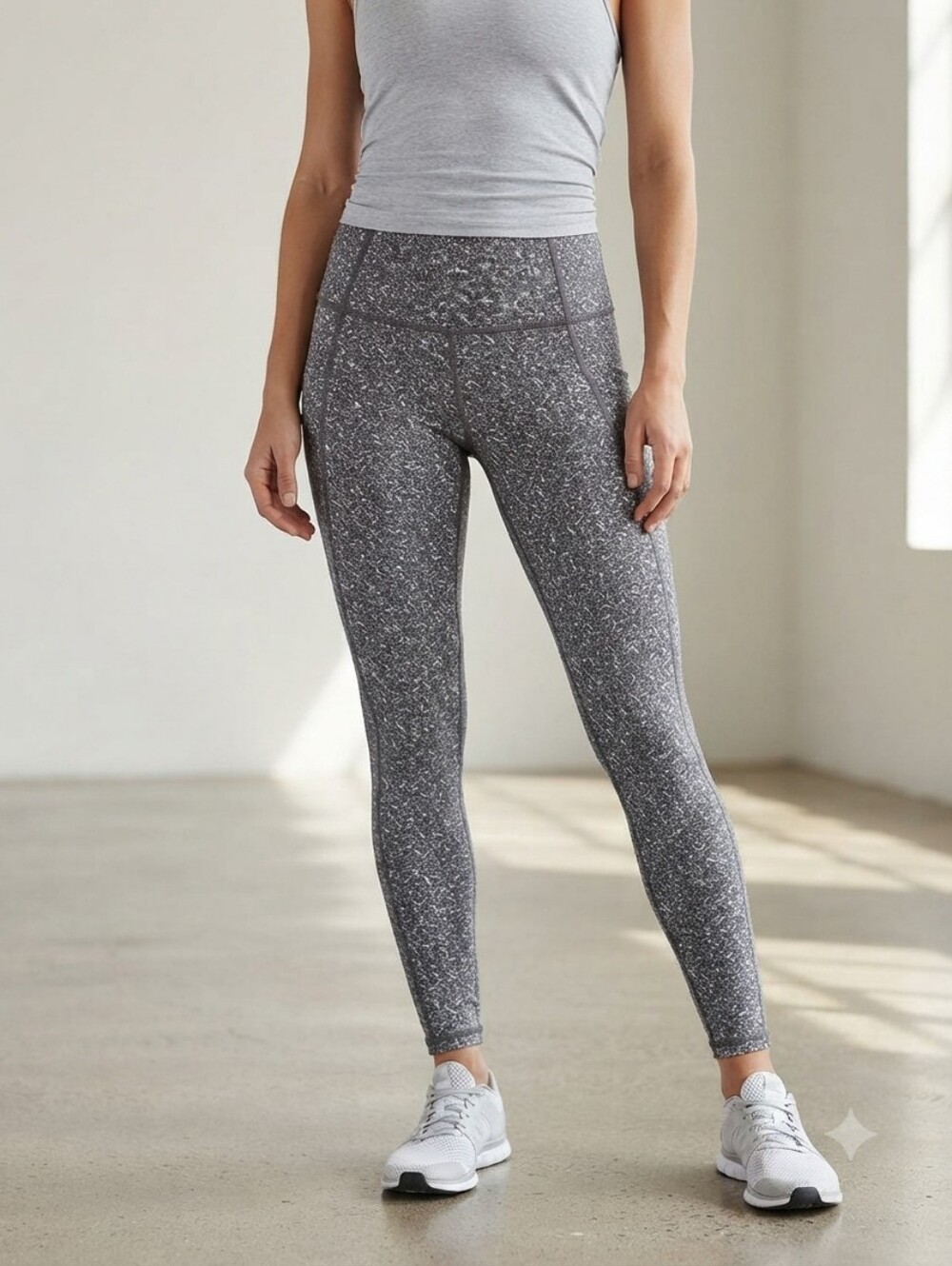 Athleta XXS Black and White Speckled Salutation Stash Pocket Leggings